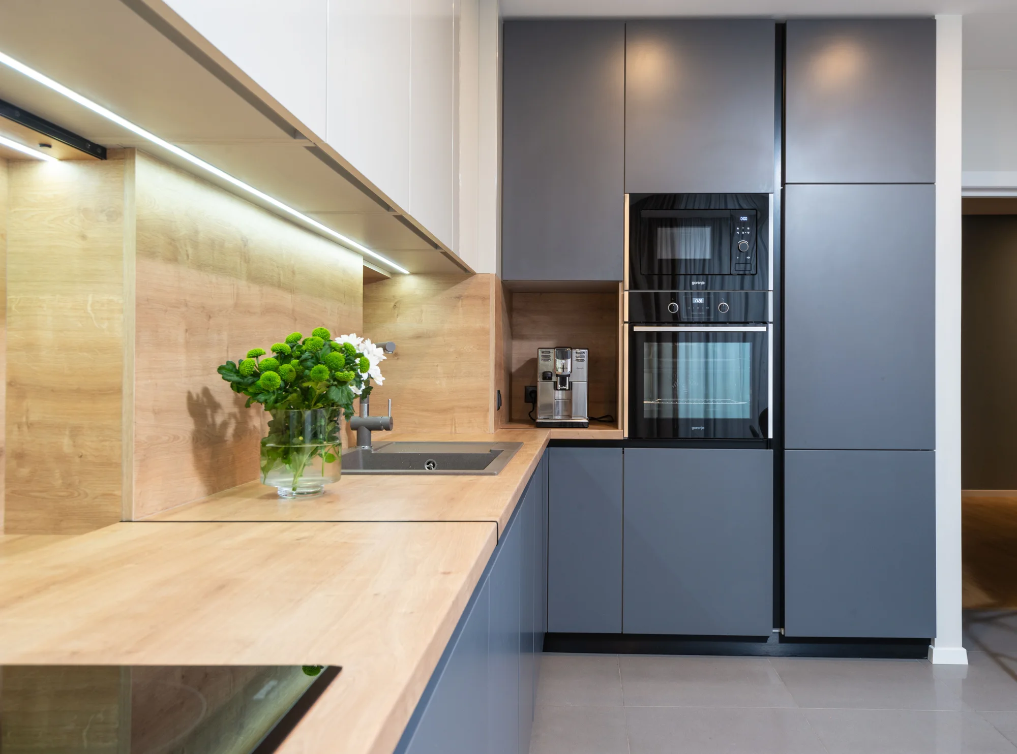 Færdigt køkken efter renovering i Silkeborg